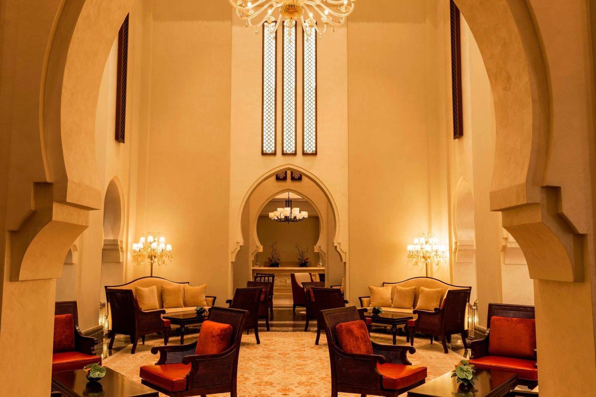 عجمان سرايا، أحد منتجعات لاكشري كولكشن، عجمان المظهر الخارجي الصورة The lobby of the Four Seasons Hotel in Casablanca