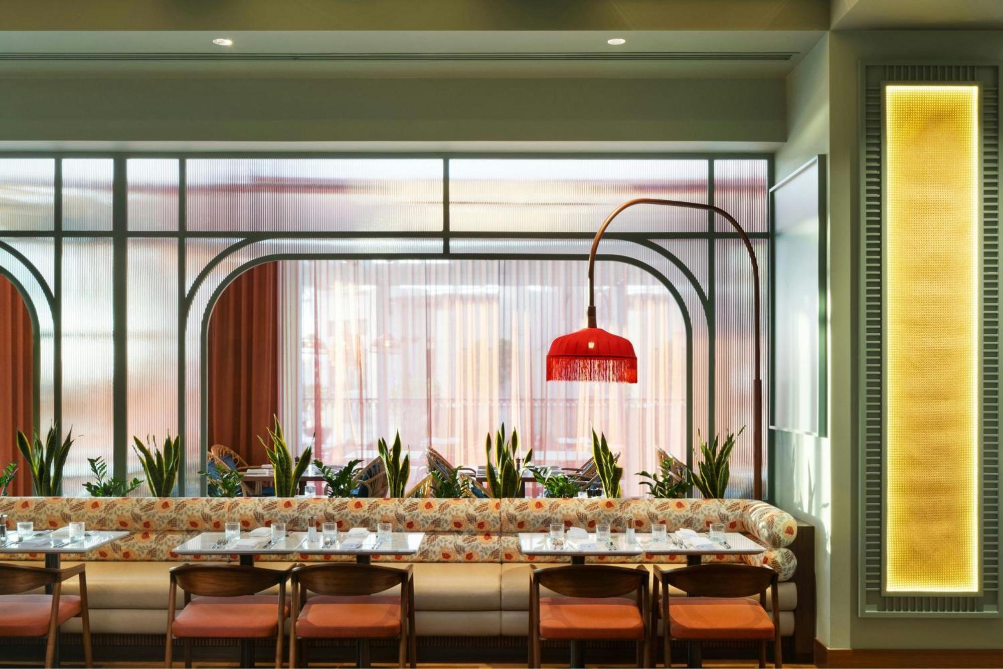 عجمان سرايا، أحد منتجعات لاكشري كولكشن، عجمان المظهر الخارجي الصورة Interior of the restaurant