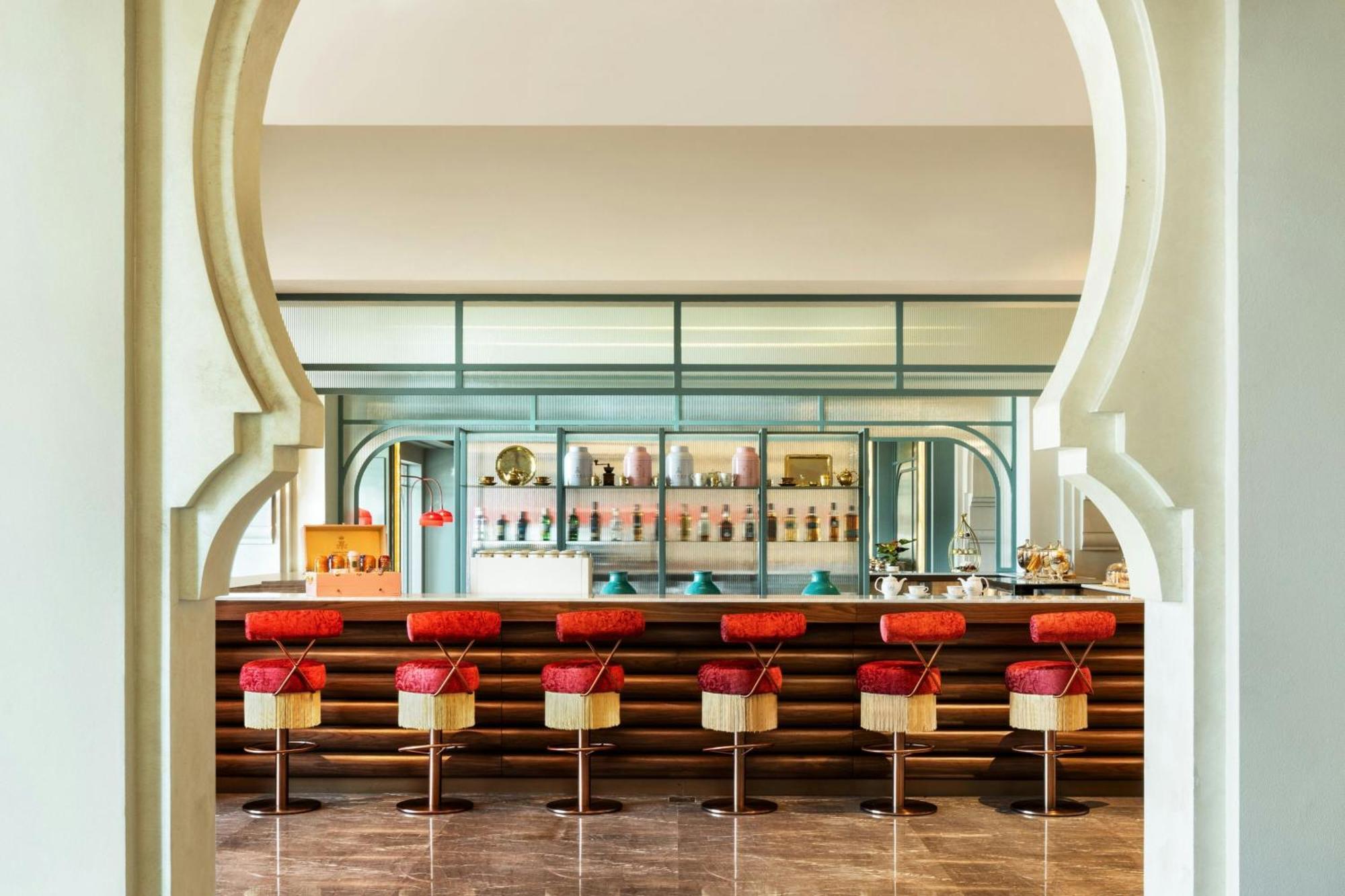 عجمان سرايا، أحد منتجعات لاكشري كولكشن، عجمان المظهر الخارجي الصورة The bar at the hotel
