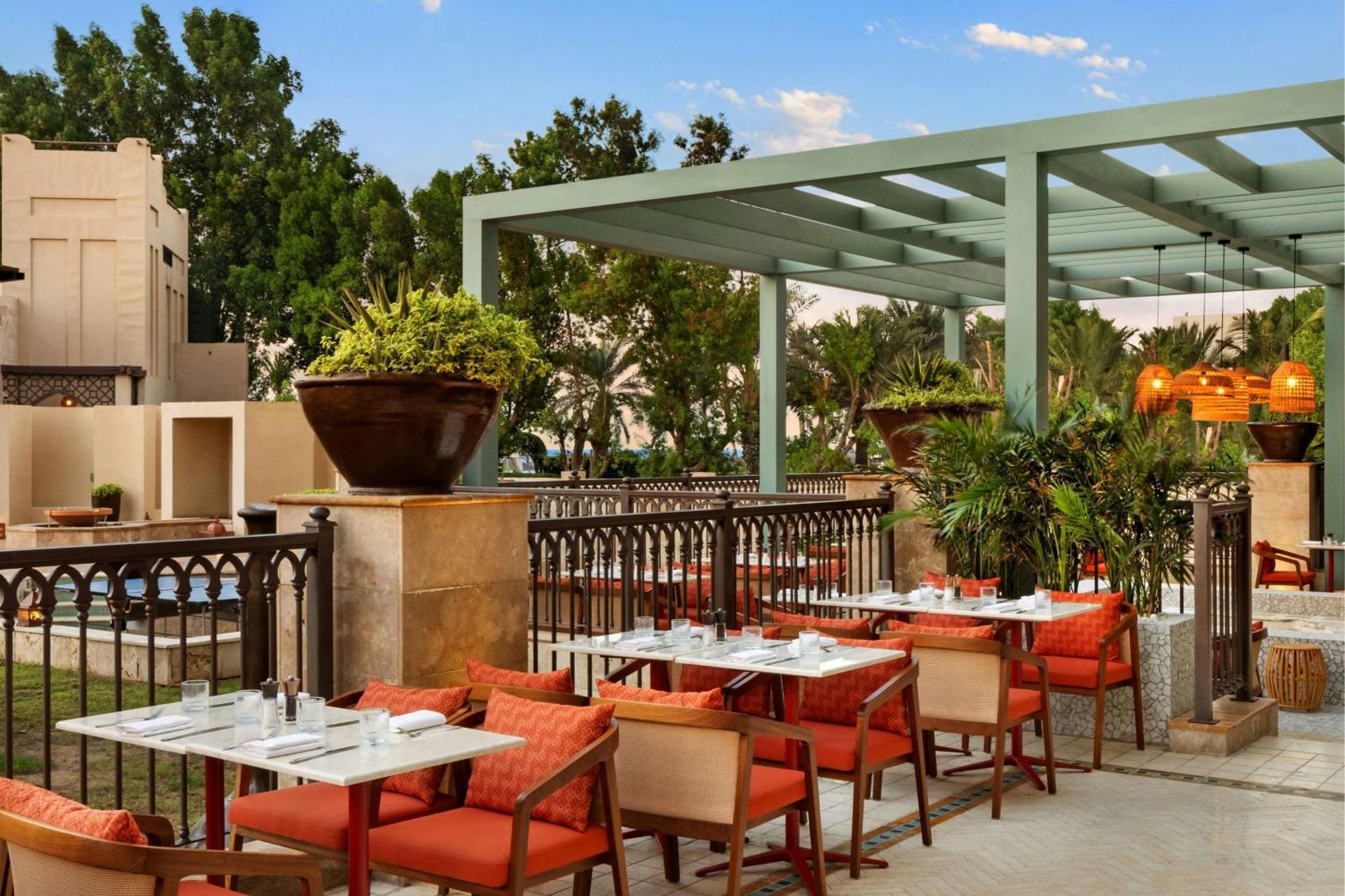 عجمان سرايا، أحد منتجعات لاكشري كولكشن، عجمان المظهر الخارجي الصورة The Terrace